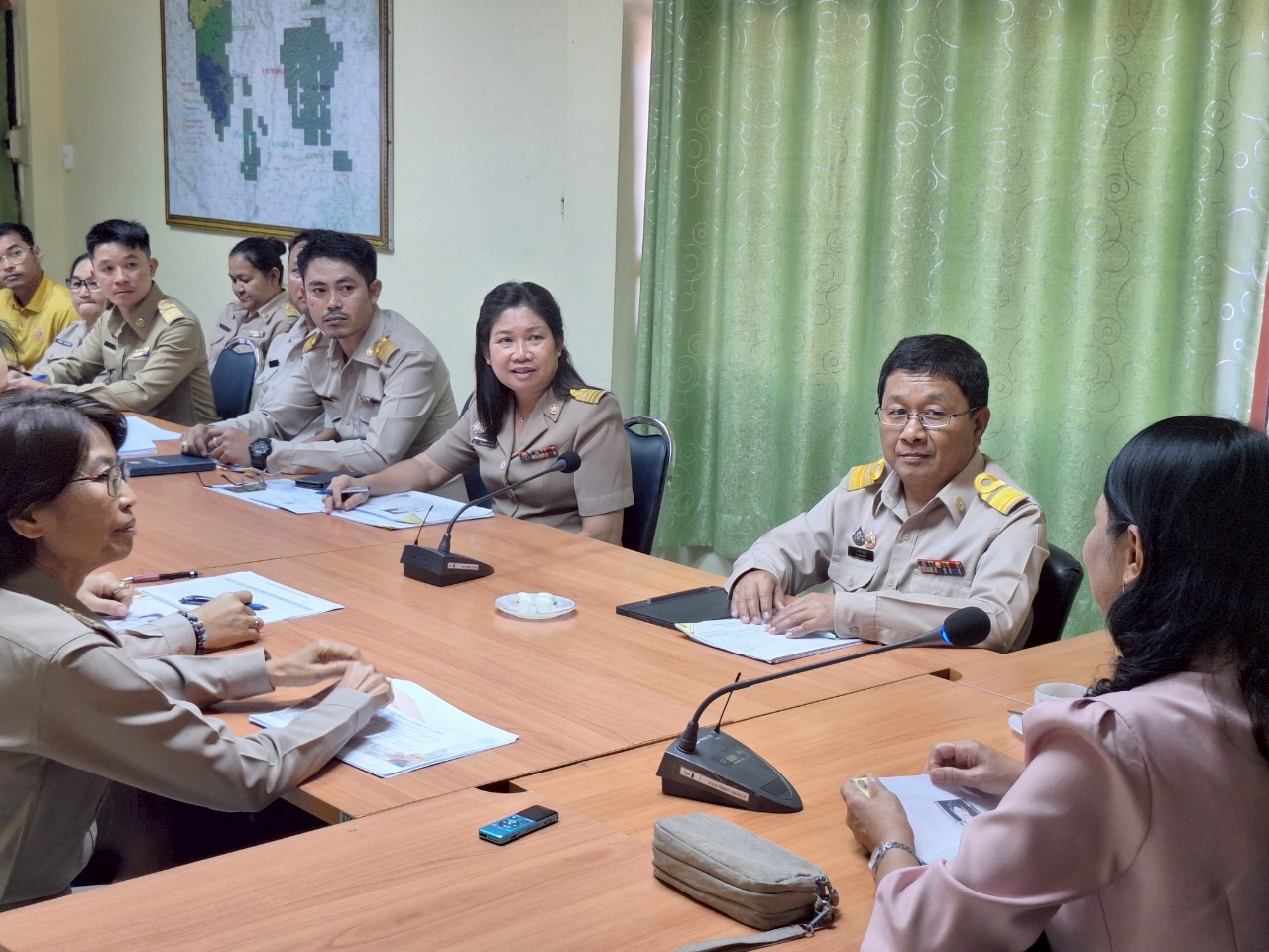 title - หัวหน้าผู้ตรวจราชการ ส.ป.ก. ประชุมตรวจราชการและติดตามความก้าวหน้าผลการดำเนินงานตามแผนการตรวจราชการของผู้ตรวจราชการ ส.ป.ก. ประจำปีงบประมาณ พ.ศ. 2568 รอบที่ 2 เขตตรวจราชการที่ 18 จังหวัดพิจิตร